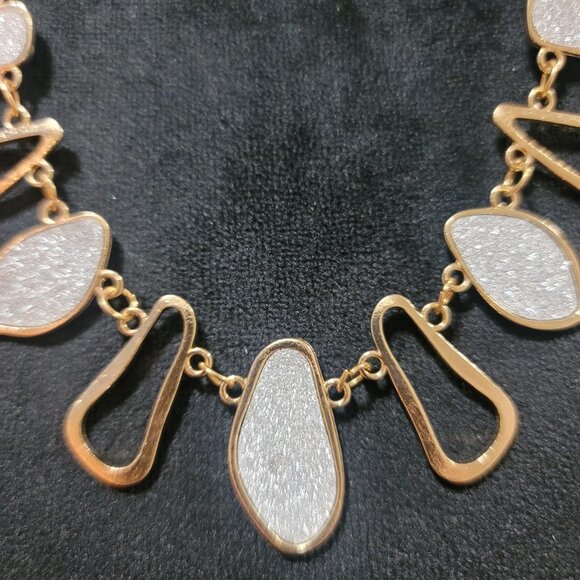 Women's Irregular Gold Plated Geometric Shape Chunky Choker Necklace - Picture 3 of 5